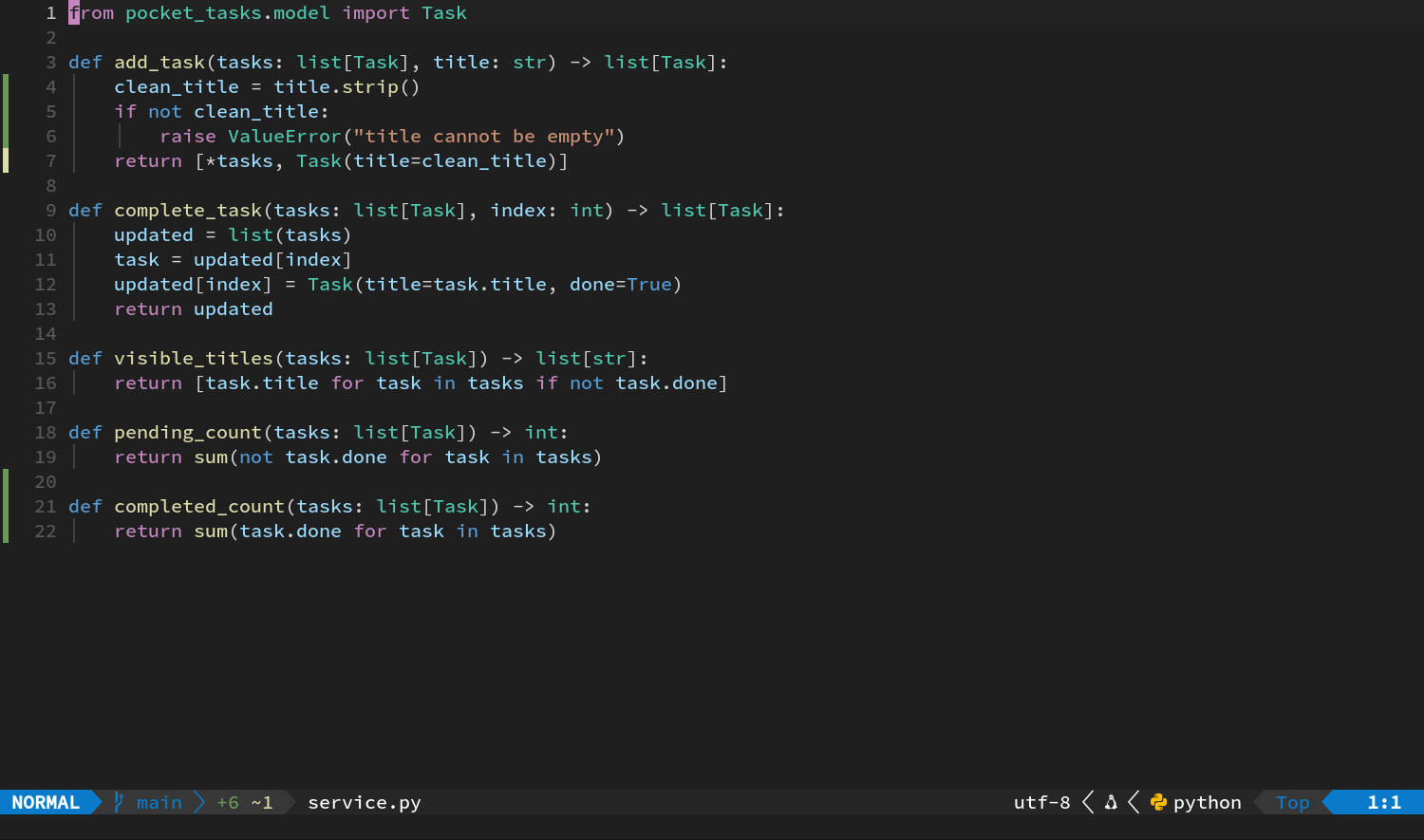 保存后 service.py 显示两个 Git hunk